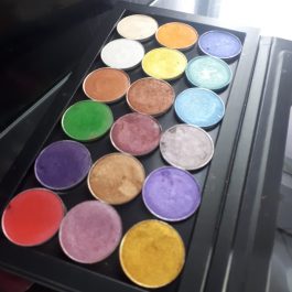 Customizable Magnetic Palette